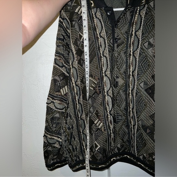 Vintage Tundra Patterned Sweater
Coogi look alike - Picture 8 of 8